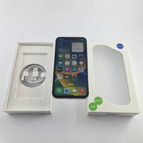 Смартфон Apple iPhone Xr 64 GB White USED **
