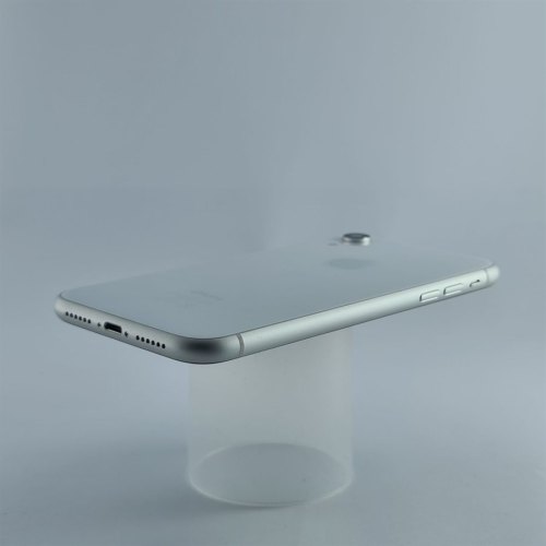 Смартфон Apple iPhone Xr 64 GB White USED **