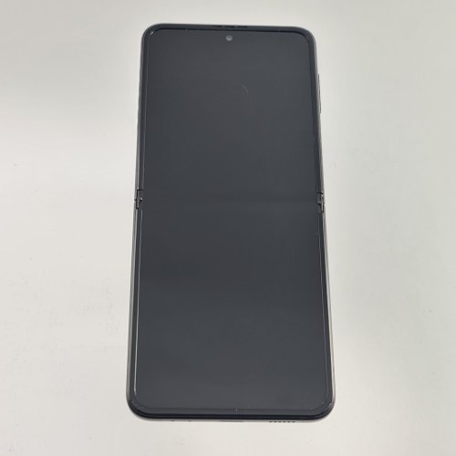 Смартфон Samsung Galaxy Z Flip3 128 GB Phantom Black USED **