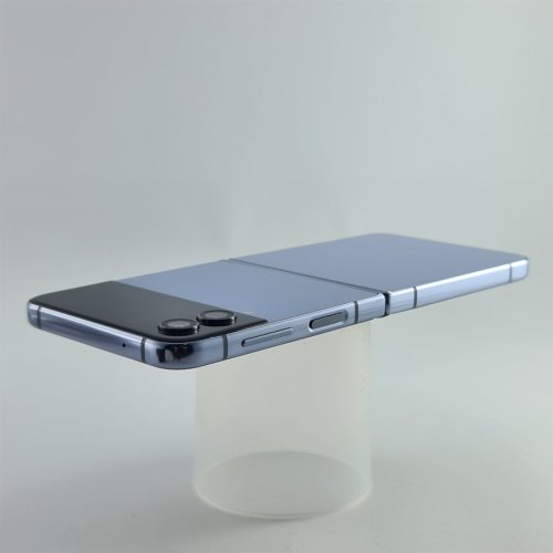 Смартфон Samsung Galaxy Z Flip 4 256 GB Blue USED **