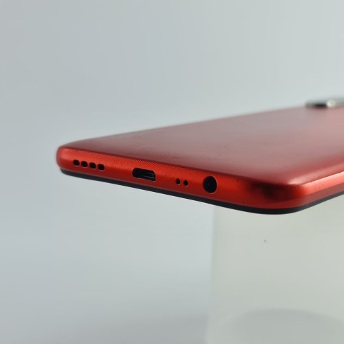 Смартфон RealmeC3 32 GB Blazing Red USED **