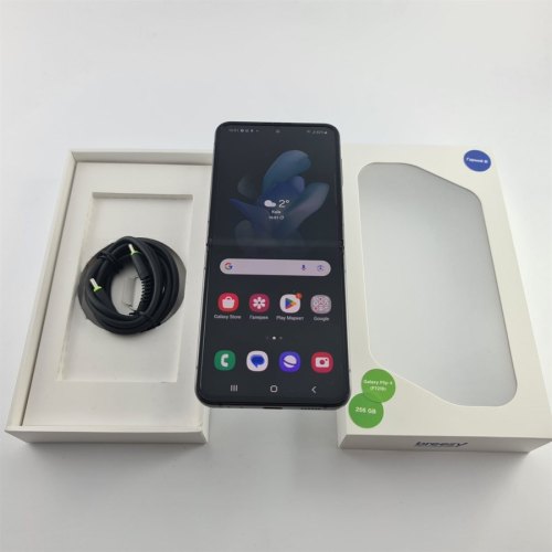 Смартфон Samsung Galaxy Z Flip 4 256 GB Graphite USED **