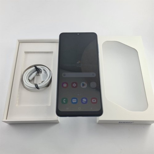 Смартфон Samsung Galaxy A12 32 GB Blue USED **