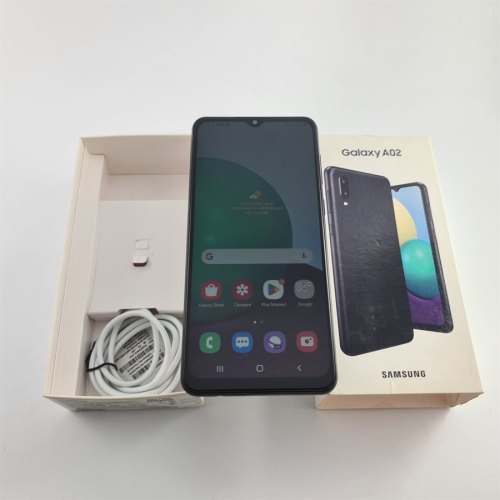 Смартфон Samsung Galaxy A02 32 GB Black USED **