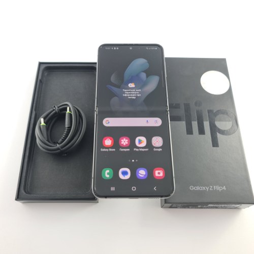 Смартфон Samsung Galaxy Z Flip 4 256 GB Graphite USED **