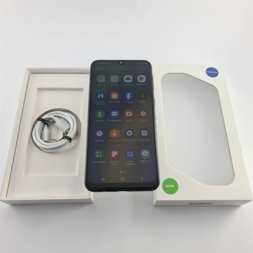 Смартфон Samsung Galaxy M21 64 GB Black USED **
