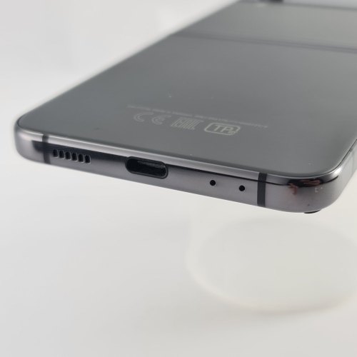 Смартфон Samsung Galaxy Z Flip 4 256 GB Graphite USED **