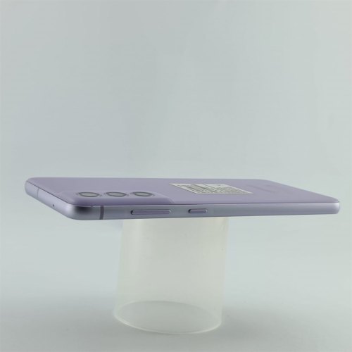 Смартфон Samsung Galaxy S21 FE 5G 128 GB Lavender USED **