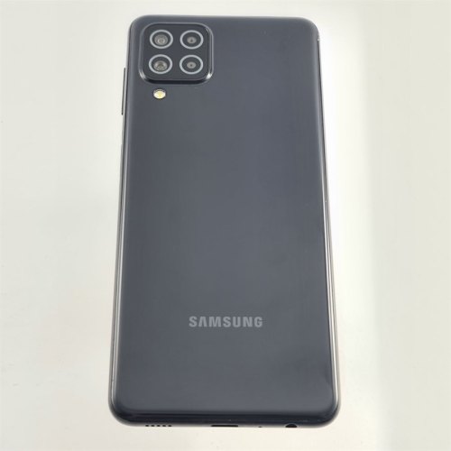 Смартфон Samsung Galaxy A22 64 GB Black USED **