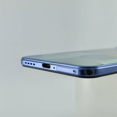 Смартфон Vivo V23e 128 GB Aurora USED **