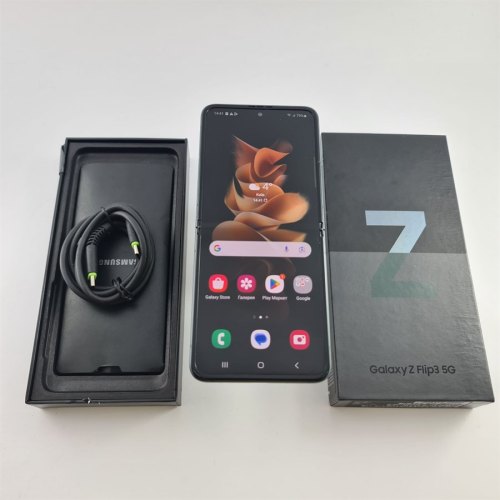 Смартфон Samsung Galaxy Z Flip3 256 GB Green USED **