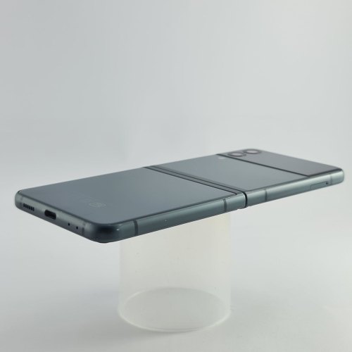 Смартфон Samsung Galaxy Z Flip3 128 GB Green USED **
