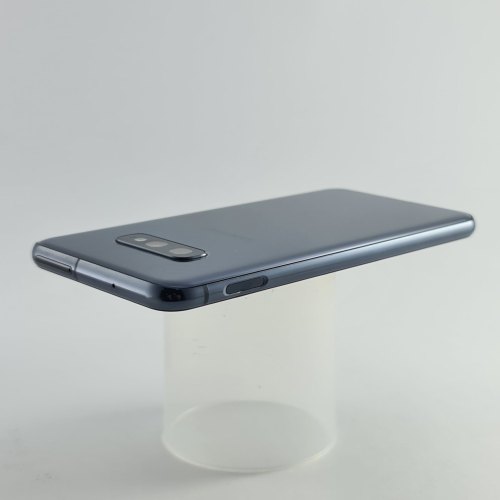 Смартфон Samsung Galaxy S10e 128 GB Black USED **