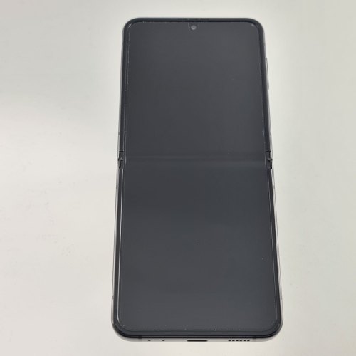 Смартфон Samsung Galaxy Z Flip 4 256 GB Graphite USED **