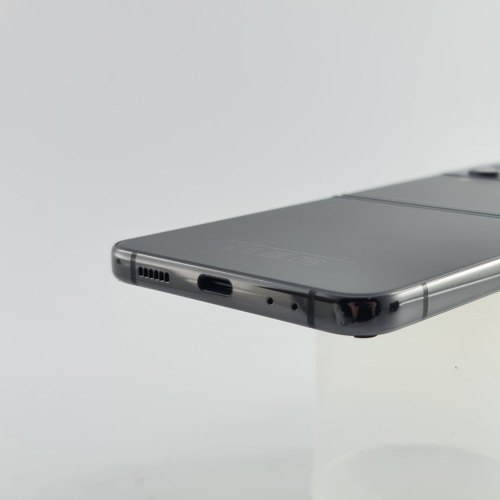Смартфон Samsung Galaxy Z Flip 4 256 GB Graphite USED **