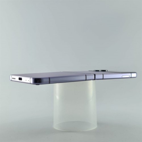 Смартфон Samsung Galaxy Z Flip 4 256 GB Bora Purple USED **