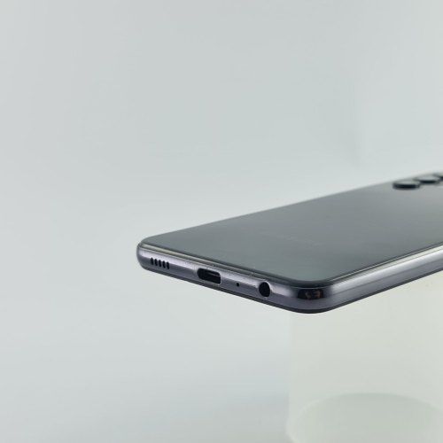 Смартфон Samsung Galaxy A32 128 GB Black USED **