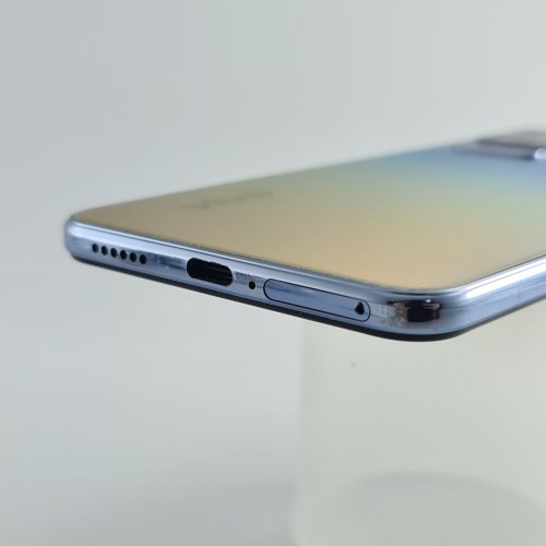 Смартфон Vivo V21 128 GB Sunset Dazzle USED **