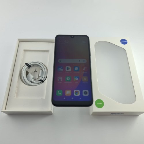 Смартфон Xiaomi Redmi 7 32 GB Eclipse Black USED **