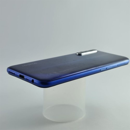 Смартфон Realme6 64 GB Blue USED **