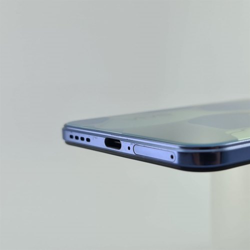 Смартфон Vivo V23e 128 GB Aurora USED **