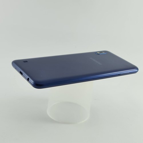 Смартфон Samsung Galaxy A10 32 GB Blue USED **
