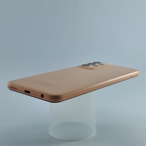 Смартфон Samsung Galaxy A23 64 GB Peach USED **