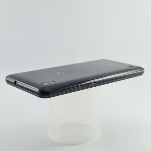 Смартфон ZTE Blade A5 2019 16 GB Black USED **