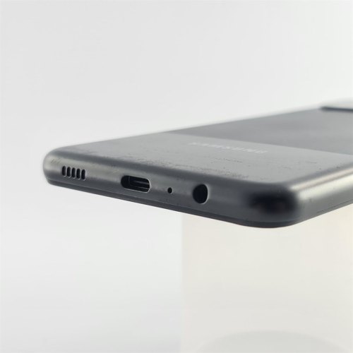 Смартфон Samsung Galaxy A12 32 GB Black USED **