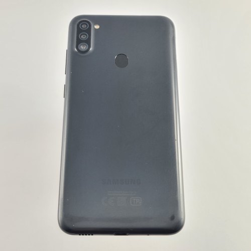 Смартфон Samsung Galaxy A11 32 GB Black USED **
