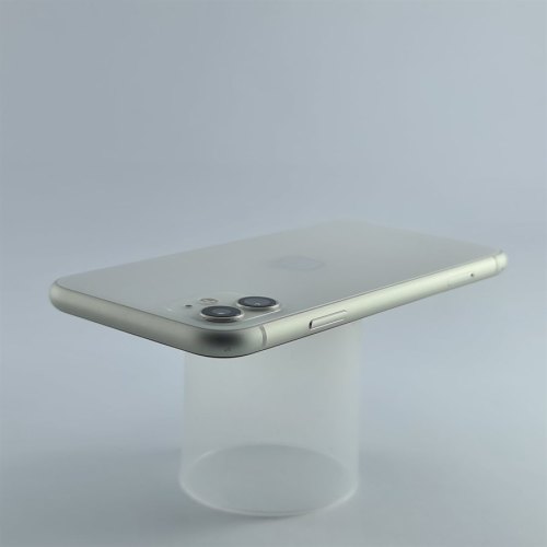 Смартфон Apple iPhone 11 64 GB White USED **