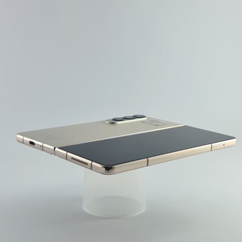 Смартфон Samsung Galaxy Z Fold 4 512 GB Beige USED **