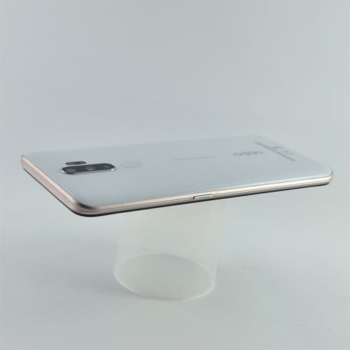 Смартфон Oppo A5 64 GB Dazzling White USED **