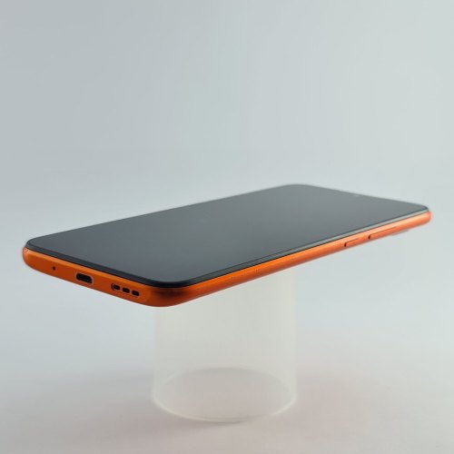 Смартфон Xiaomi Redmi 9C 32 GB Sunrise Orange USED **