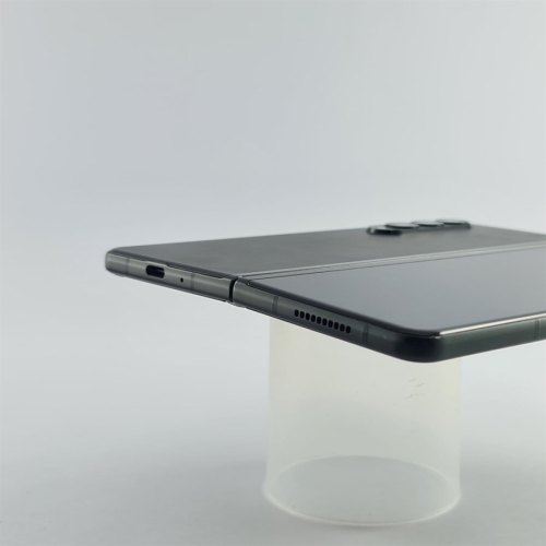 Смартфон Samsung Galaxy Z Fold 3 512 GB Phantom Green USED **