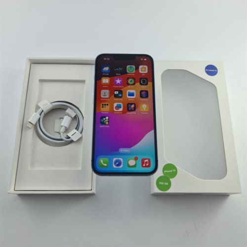 Смартфон Apple iPhone 14 256 GB Blue USED **