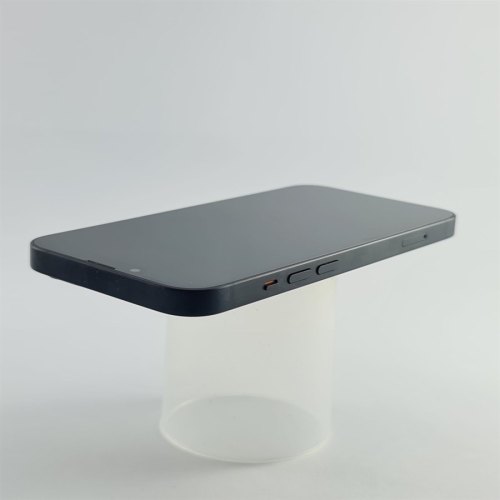 Смартфон Apple iPhone 13 128 GB Midnight USED **