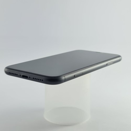 Смартфон Apple iPhone 11 64 GB Black USED **