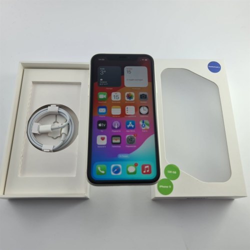Смартфон Apple iPhone 11 128 GB White USED **