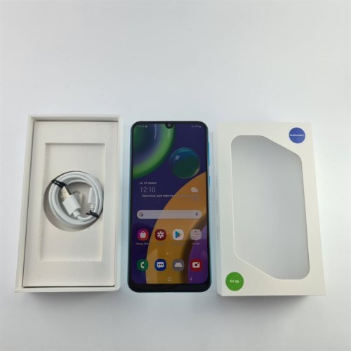 Смартфон Samsung Galaxy M21 64 GB Blue USED **