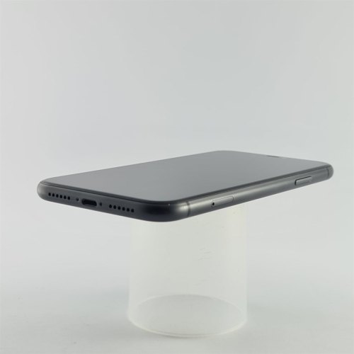 Смартфон Apple iPhone 11 64 GB Black USED **