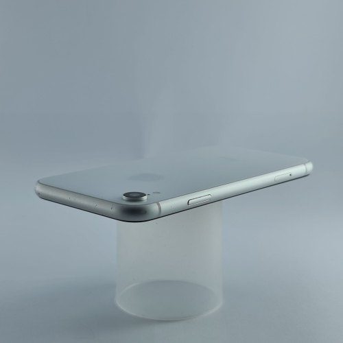 Смартфон Apple iPhone Xr 128 GB White USED **