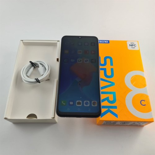 Смартфон TECNO Spark 8C 64 GB Magnet Black USED **