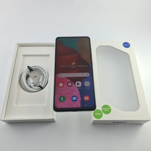 Смартфон Samsung Galaxy A51 128 GB White USED **