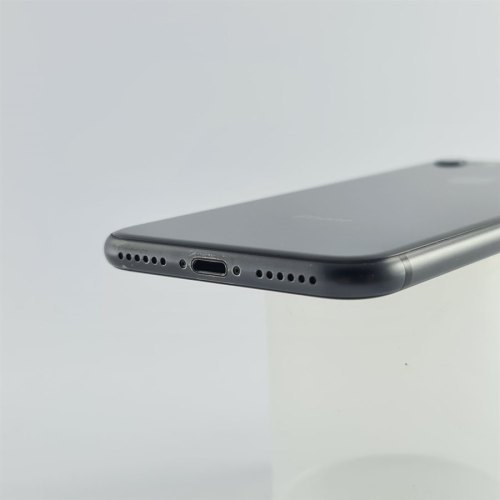 Смартфон Apple iPhone 8 64 GB Space Gray USED **