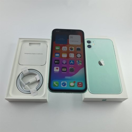 Смартфон Apple iPhone 11 128 GB Green USED **
