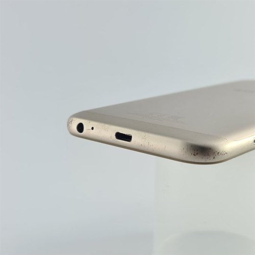 Смартфон Samsung Galaxy J3 2017 16 GB Gold USED **