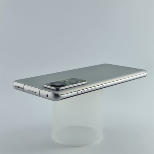 Смартфон Xiaomi 12 256 GB Pink USED **