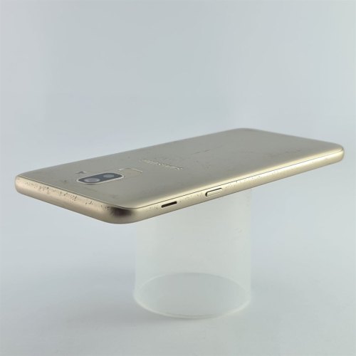 Смартфон Samsung Galaxy J8 2018 32 GB Gold USED **