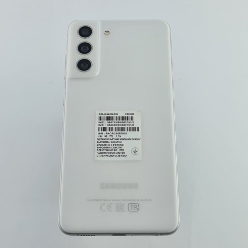 Смартфон Samsung Galaxy S21 FE 5G 256 GB White USED **